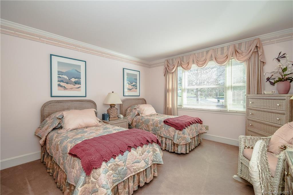 Pointe Regatta - Residential