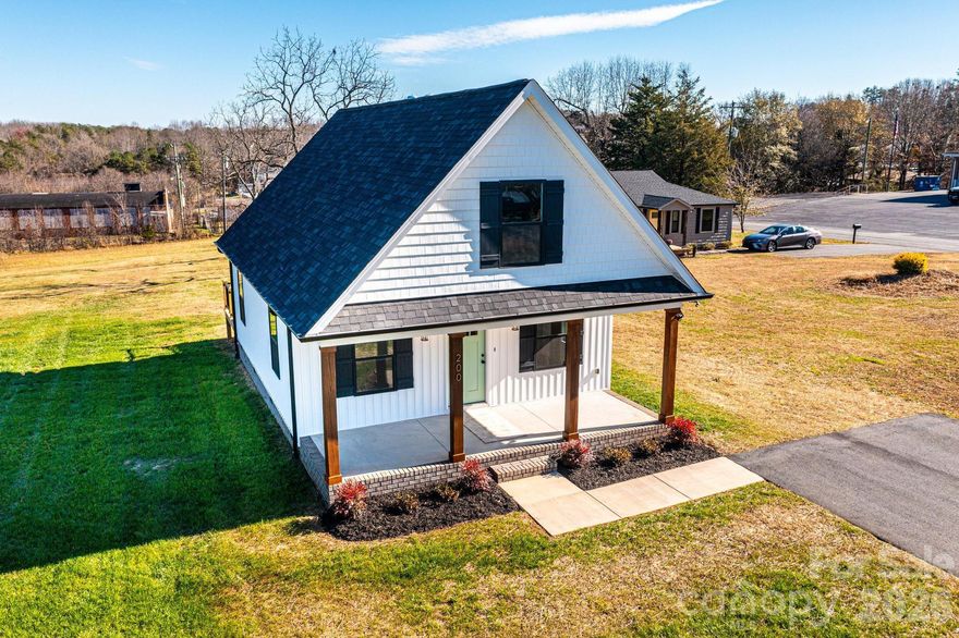 Price Improvement! With a reasonable offer, the seller will also install a matching stainless-steel refrigerator. Welcome to this beautifully crafted 3-bedroom, 2.5-bath home featuring quality finishes and thoughtful design throughout. The exterior showcases cedar shake accents, architectural shingles, and durable vinyl siding for timeless curb appeal. Inside, you'll find a main-level primary suite complete with a spacious walk-in closet and a luxurious en-suite bath boasting a double vanity and stylish flooring. The heart of the home is a bright, open kitchen with charming cabinetry, quartz countertops, over-the-range microwave, and dishwasher included—perfect for everyday living or entertaining. Luxury Vinyl Plank flooring flows through the main living areas and primary suite, while cozy carpet adds comfort to the upstairs bedrooms and staircase. Don’t miss this opportunity to own a quality new construction home in a convenient Hildebran location!