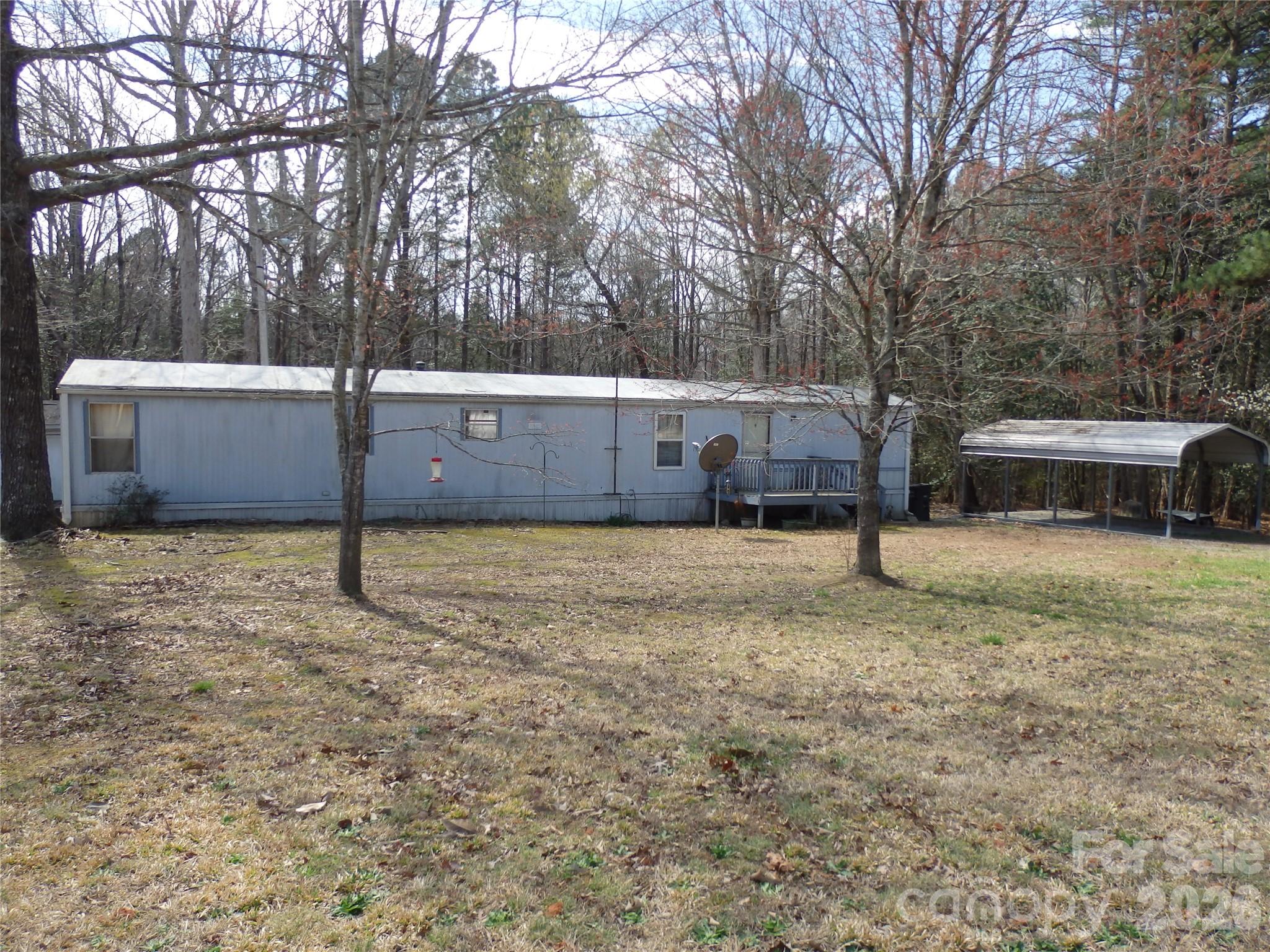 2285 Forest Hills Drive 18