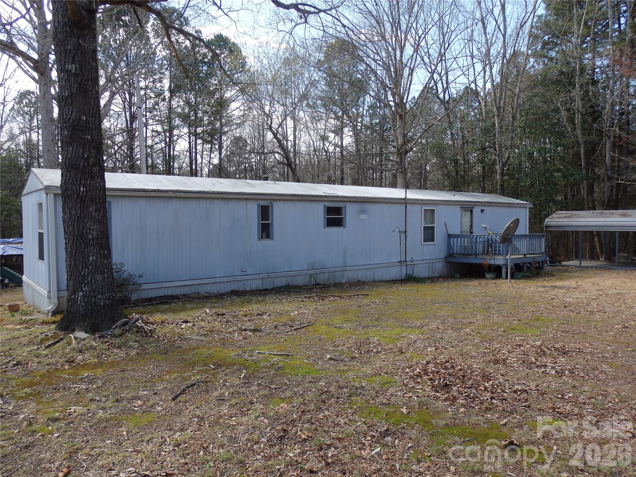 2285 Forest Hills Drive 18