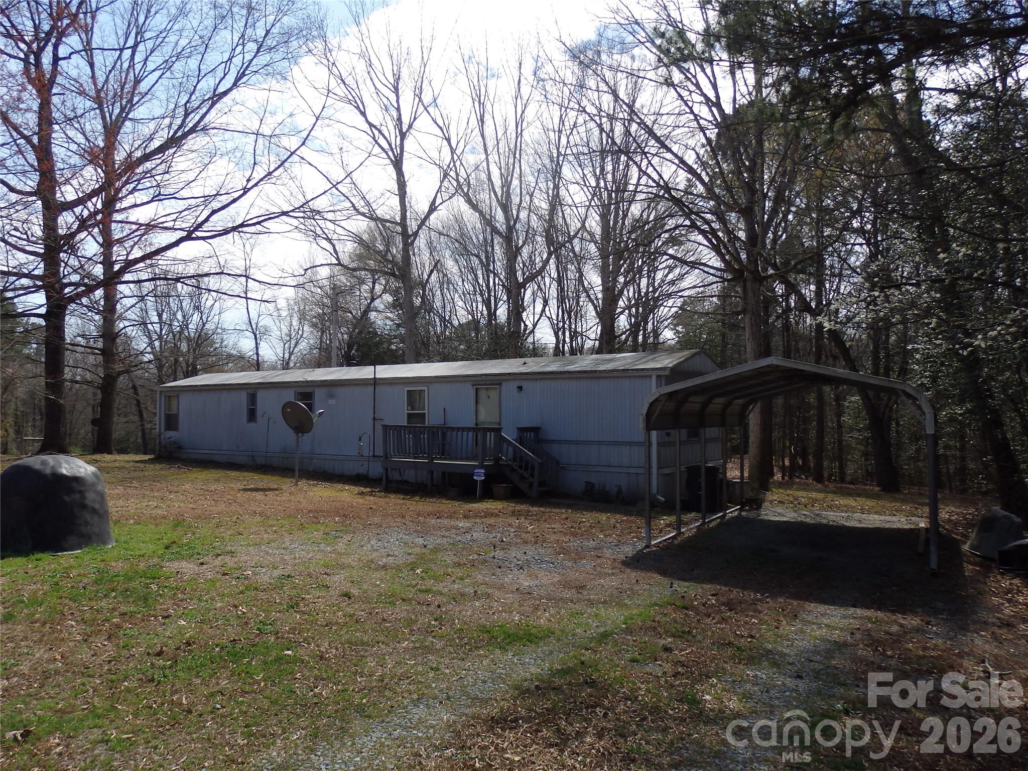 2285 Forest Hills Drive 18