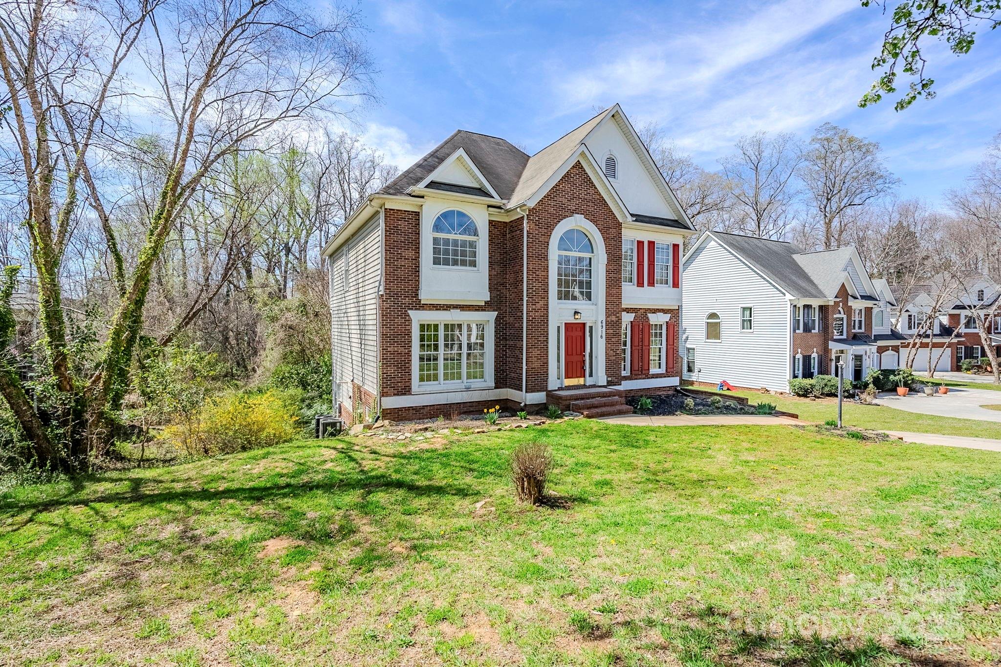 6916 Sardis Green Court