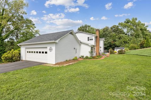 A home in Hickory