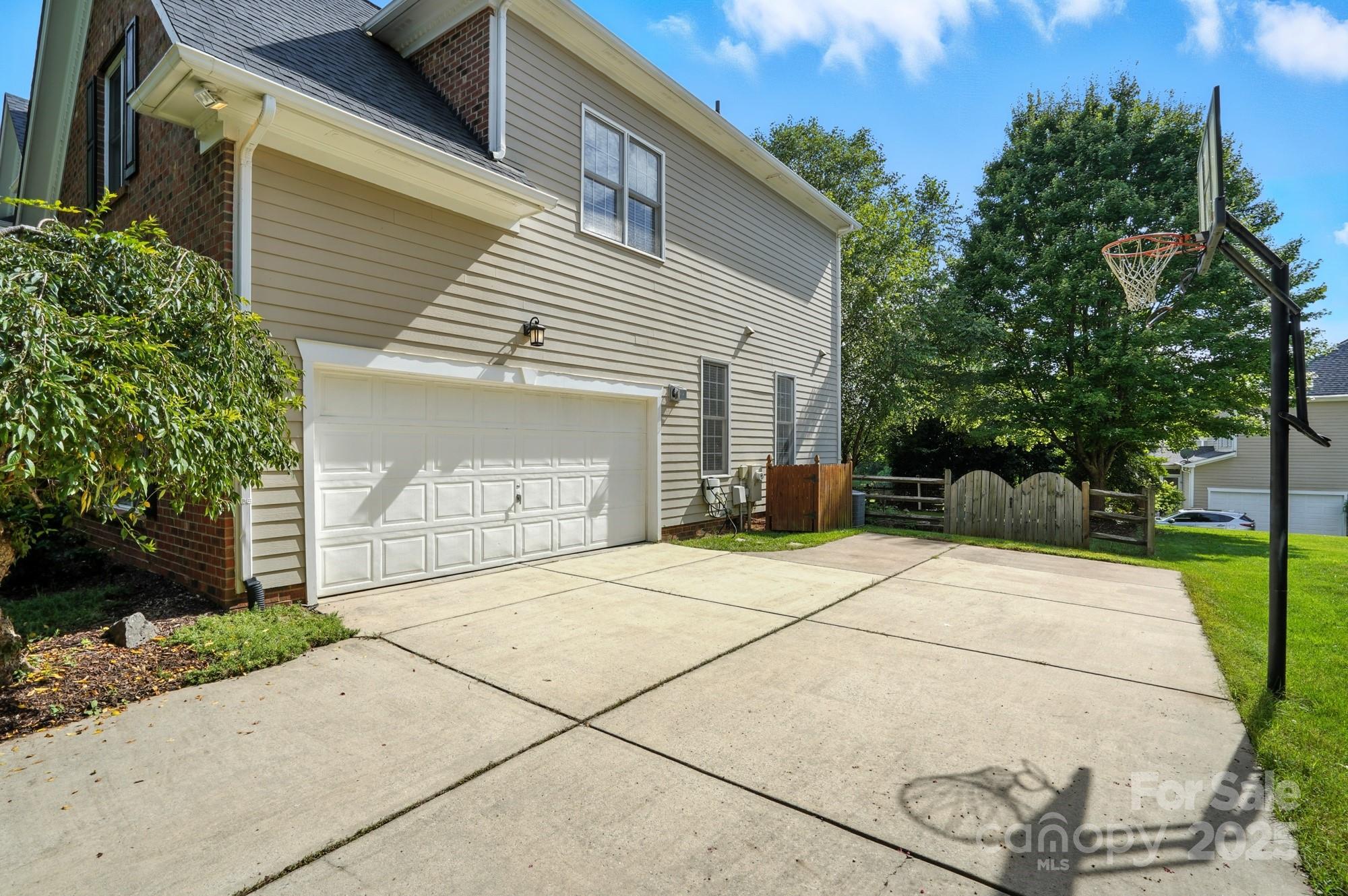 16135 Hallaton Drive
