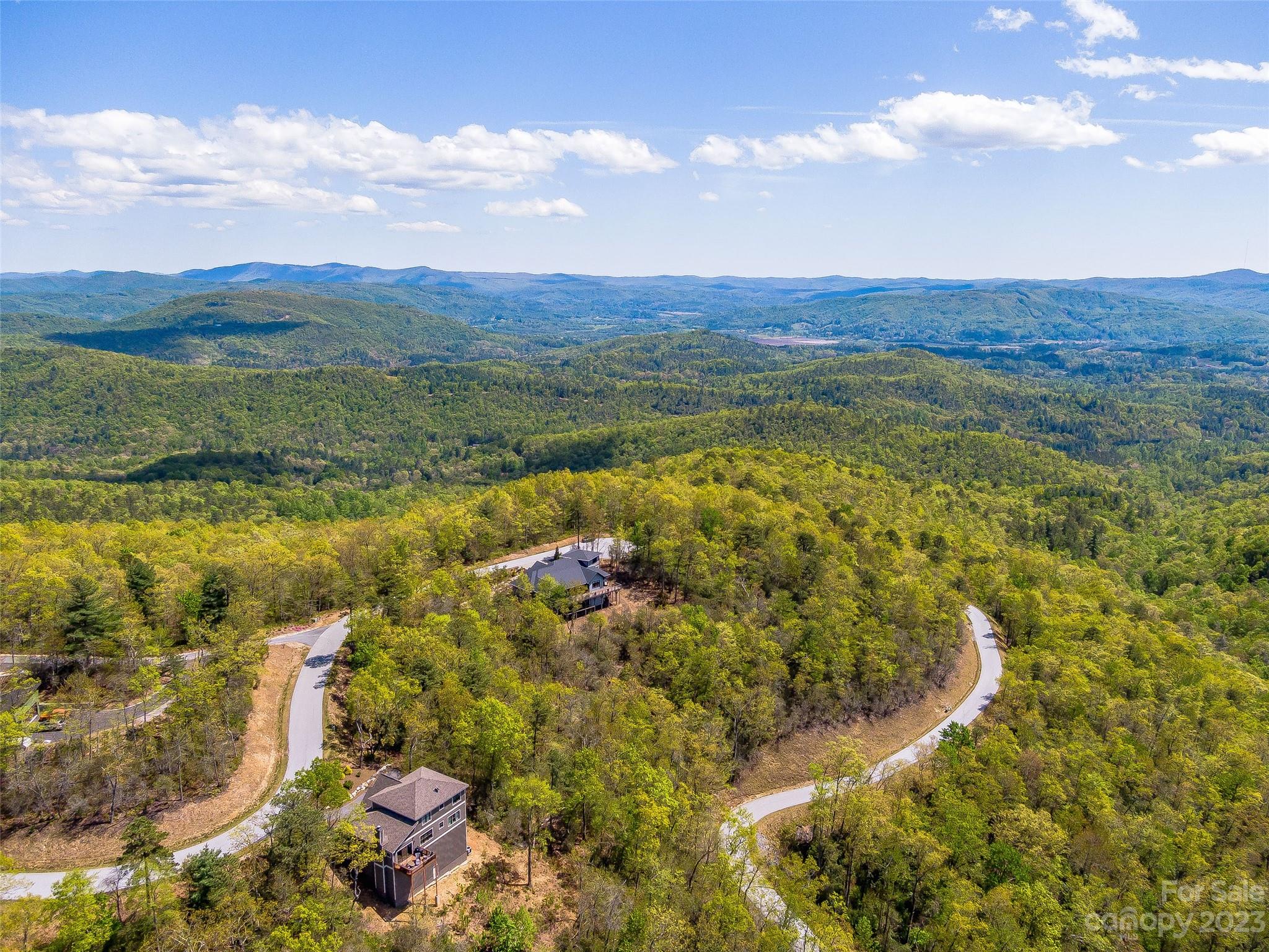 Sutton Knob - Residential