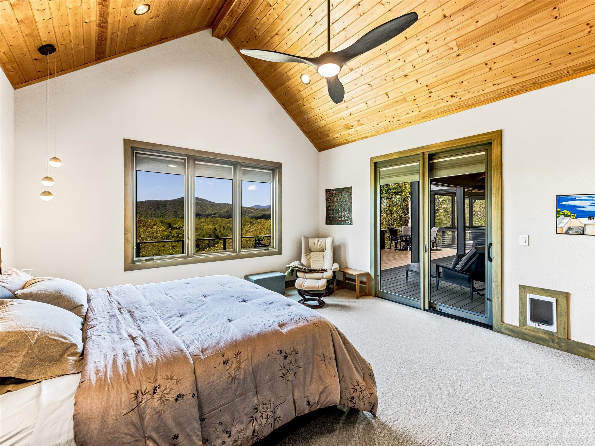 Sutton Knob - Residential