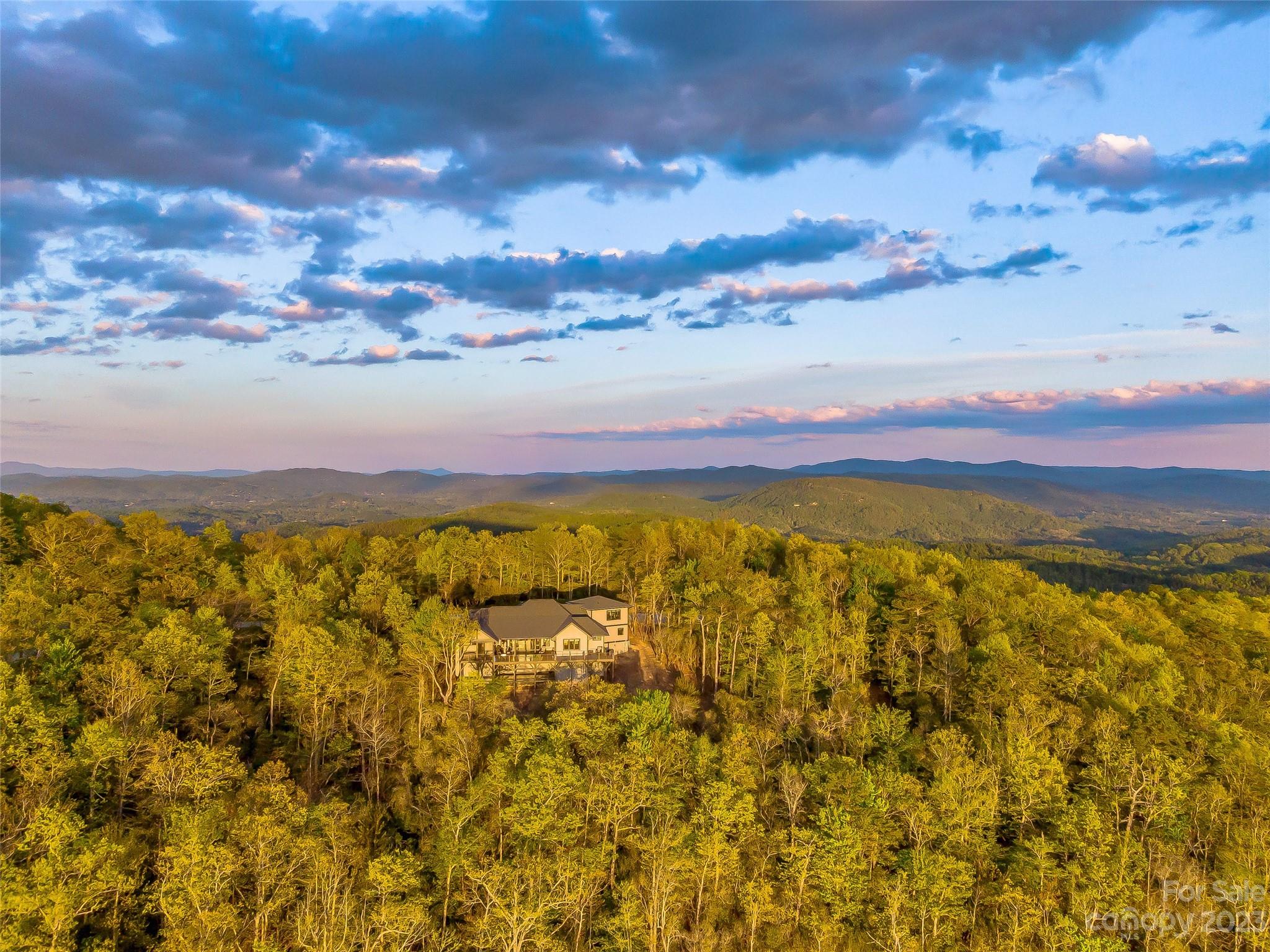 Sutton Knob - Residential