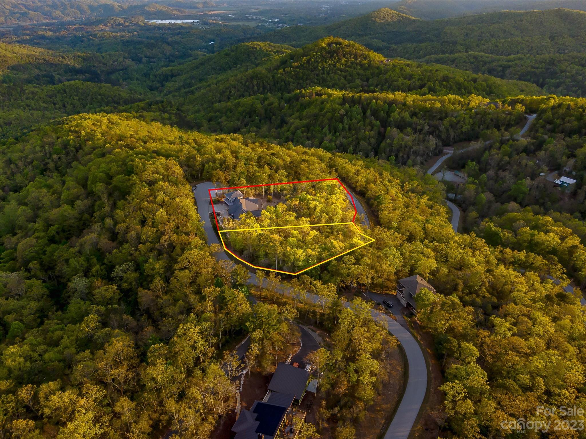 Sutton Knob - Residential