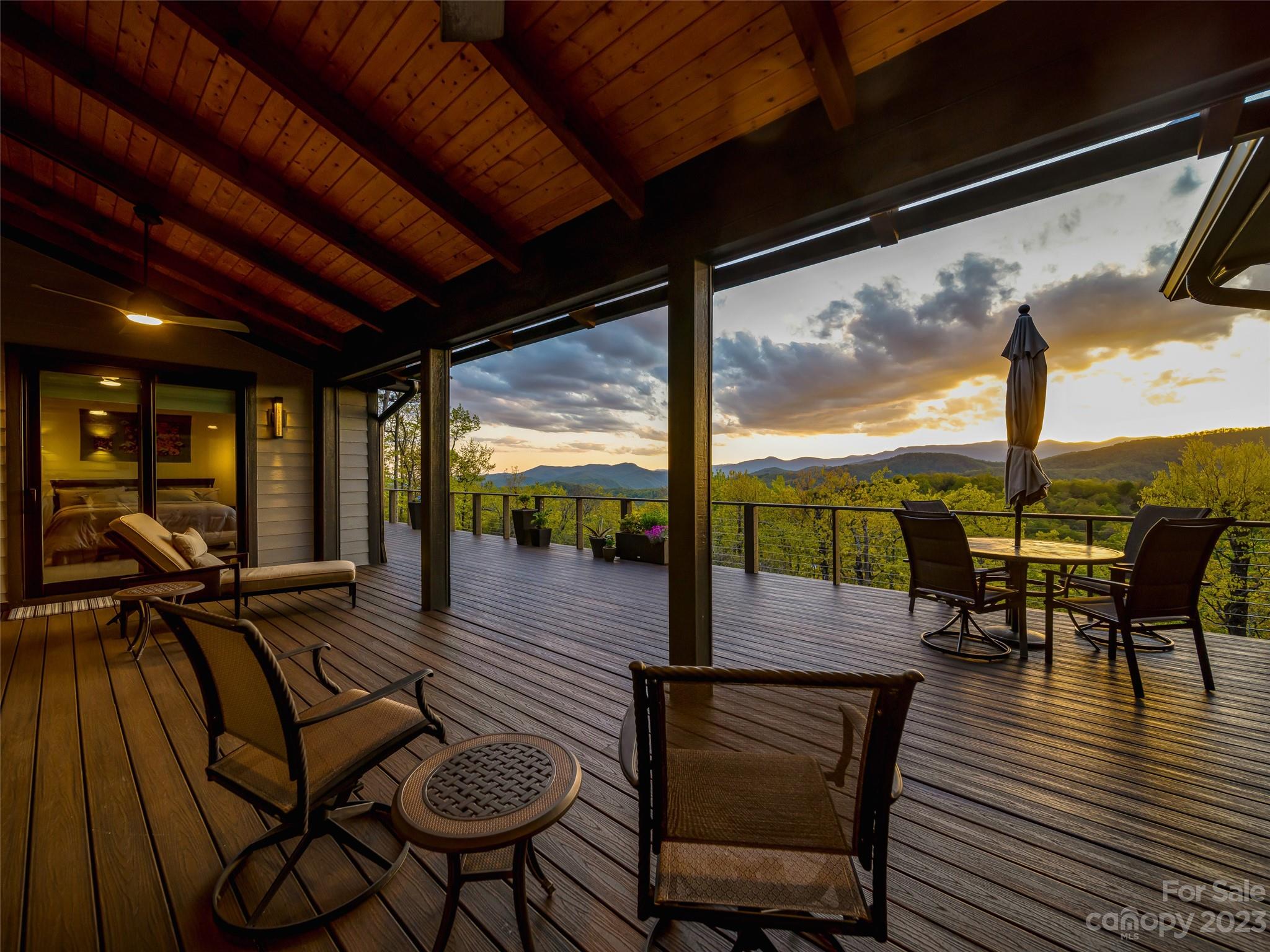 Sutton Knob - Residential