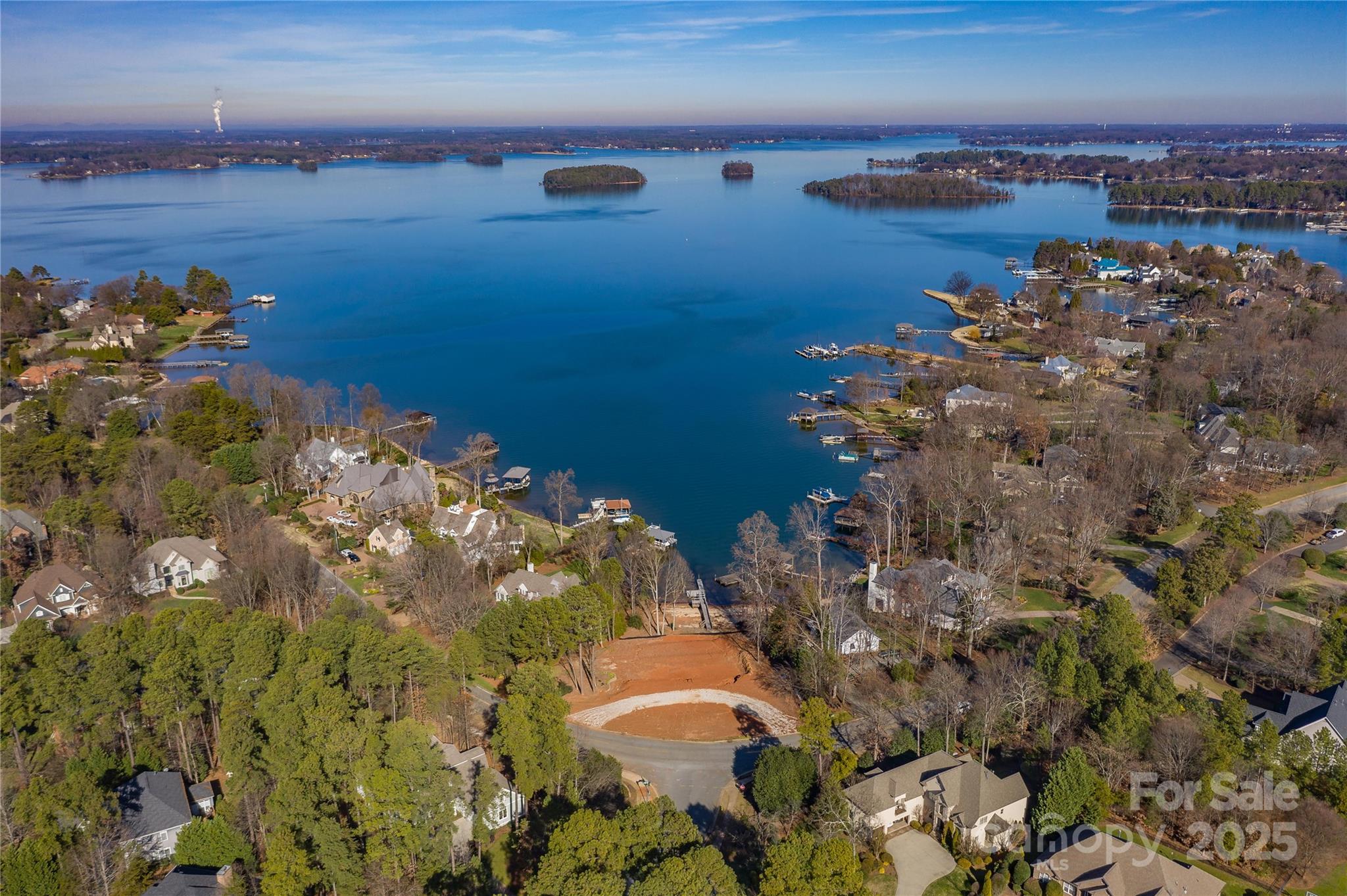 Mountain View Beach - Land