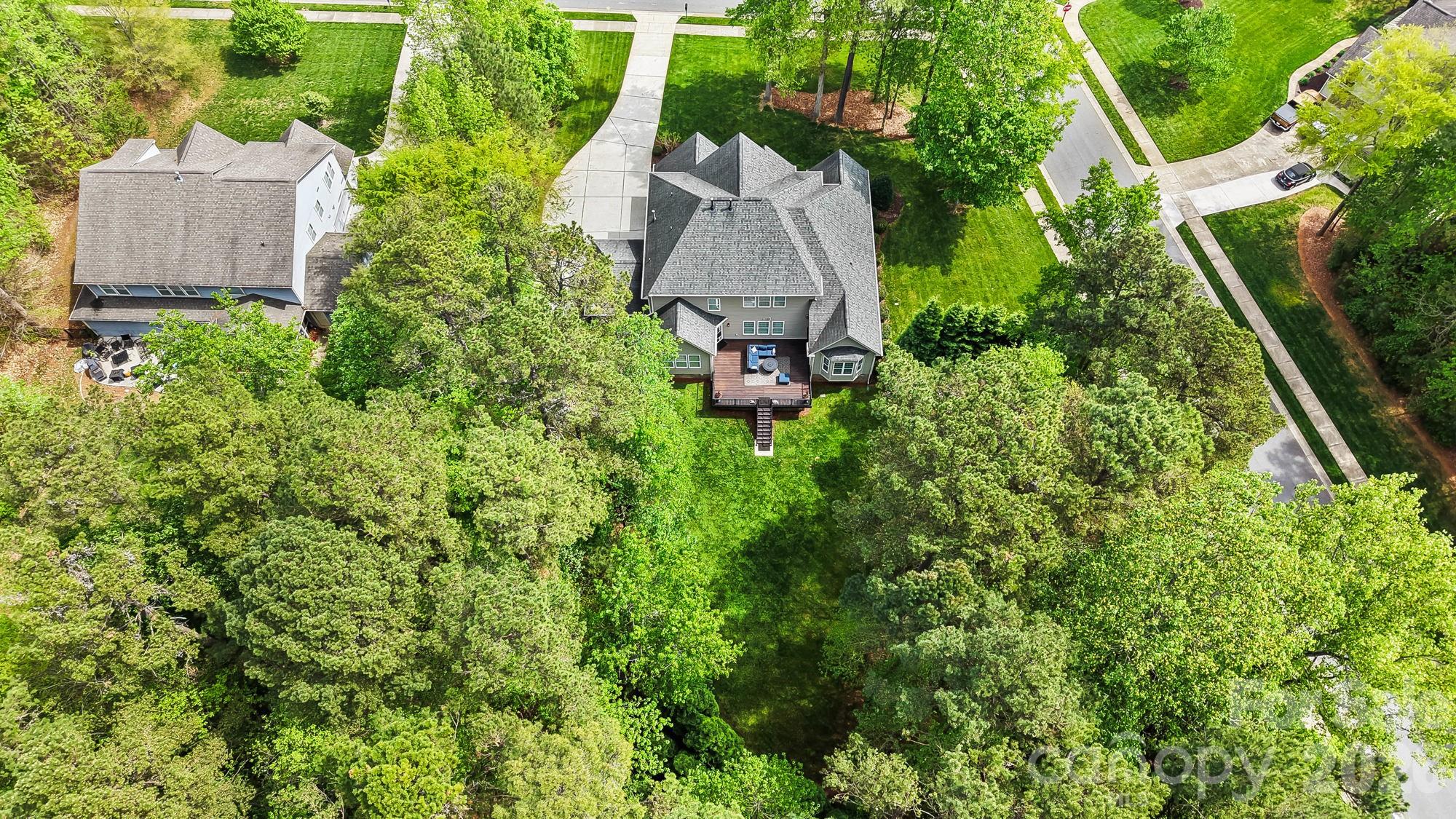 Fairington Oaks - Residential