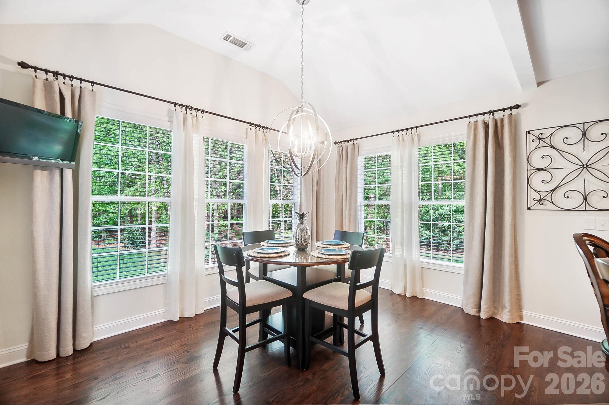 Fairington Oaks - Residential