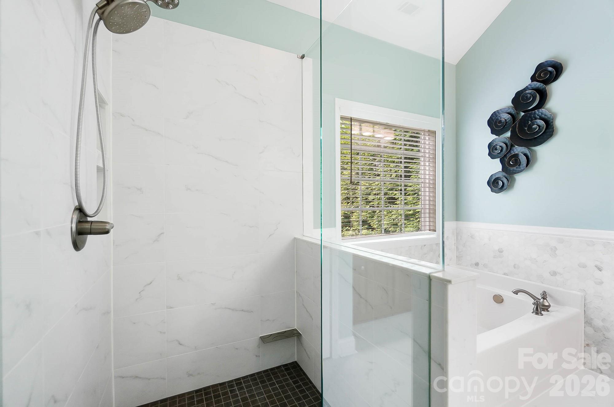 Fairington Oaks - Residential