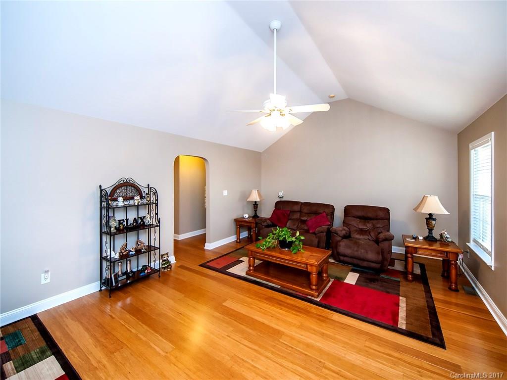 Rolling Ridge - Residential