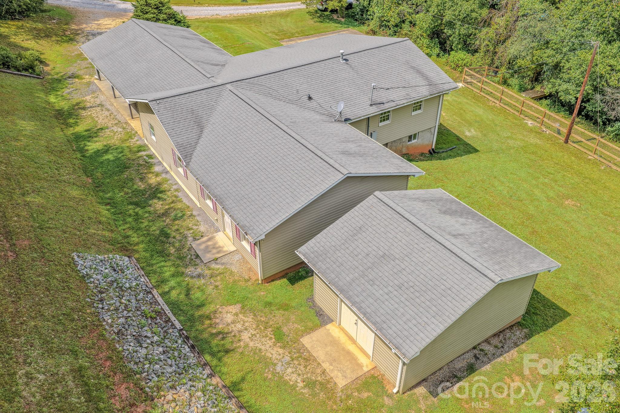 163 Meadowbrook Lane