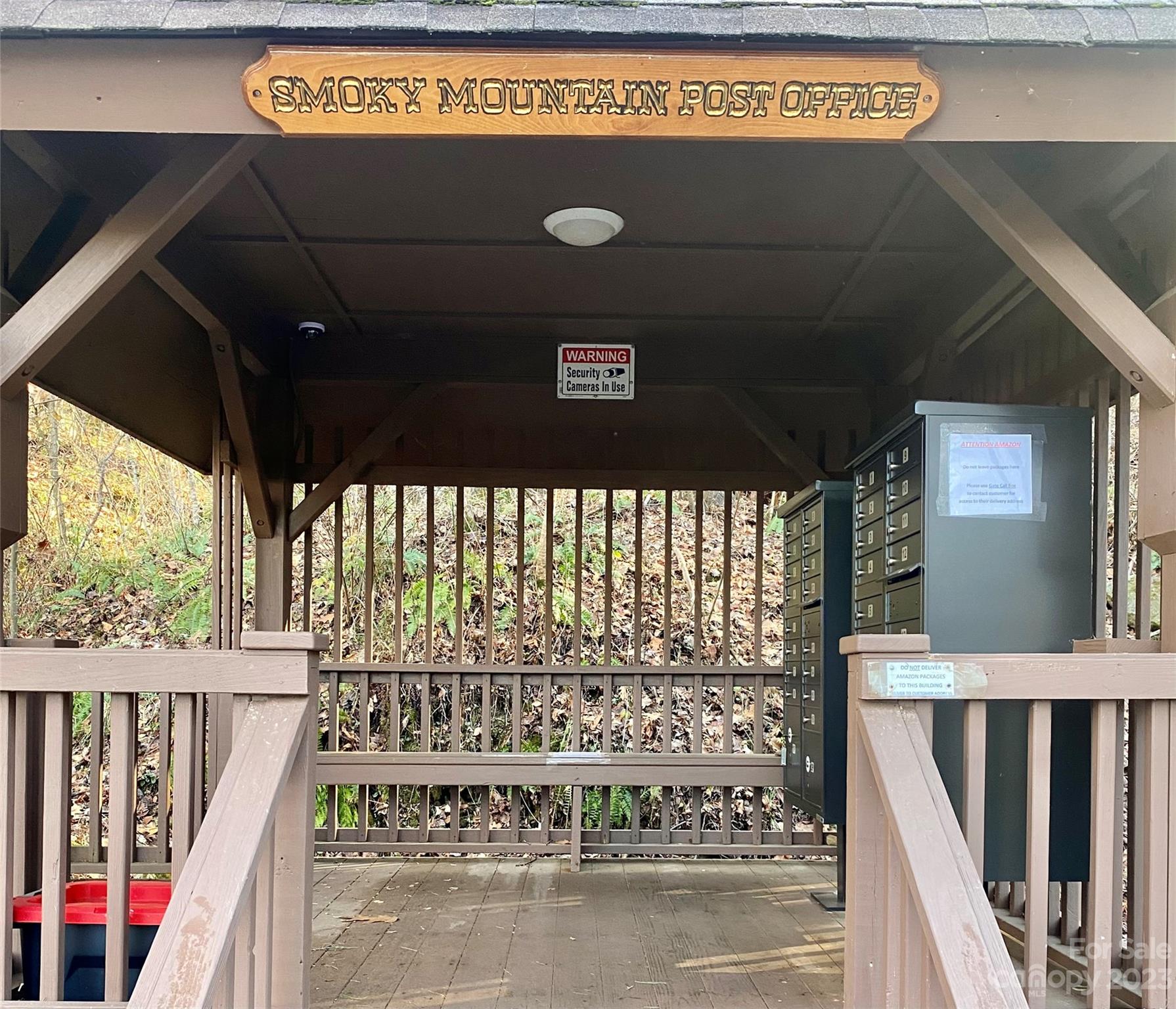 SMOKY MOUNTAIN SANCTUARY - Land