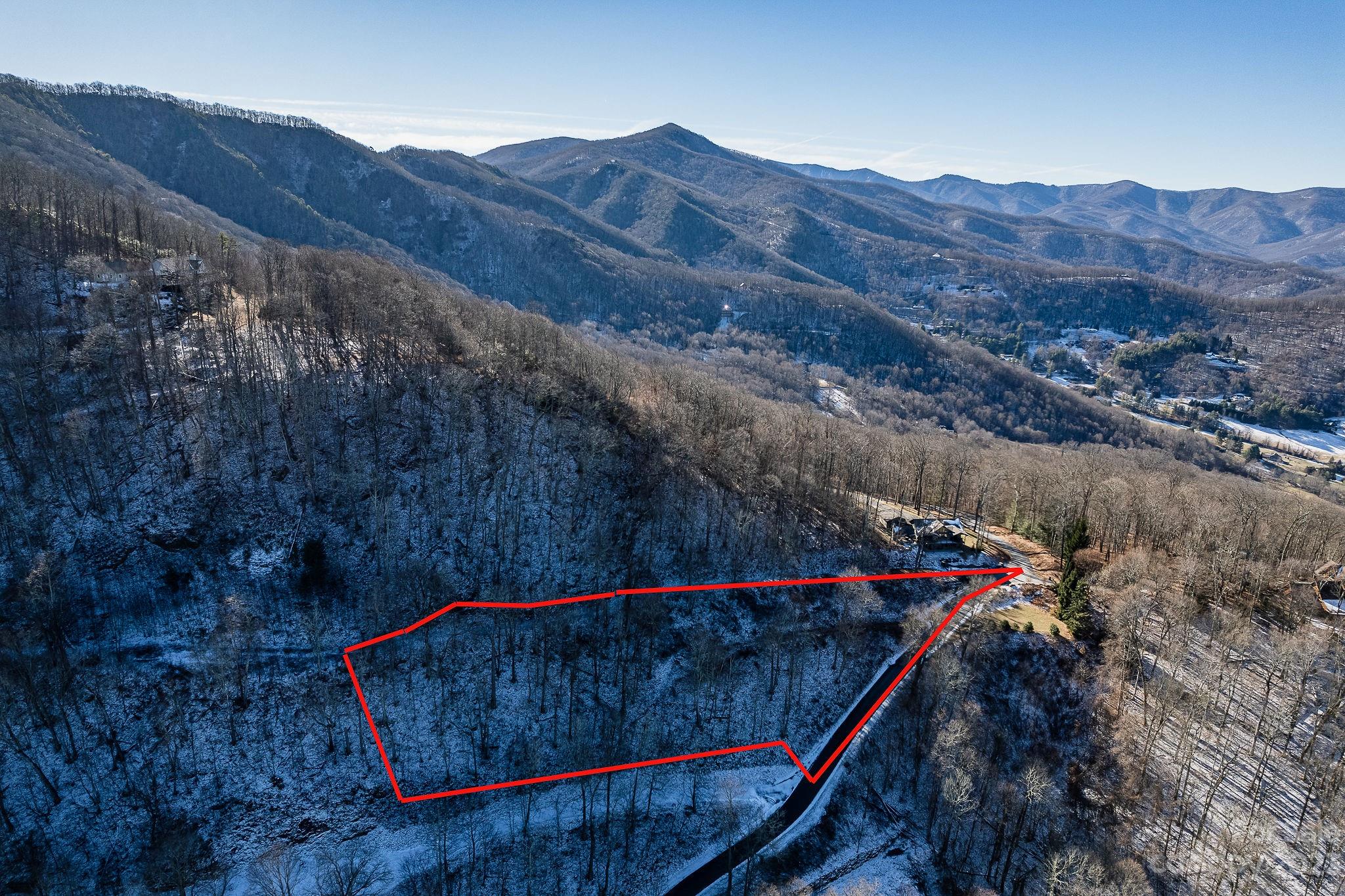 SMOKY MOUNTAIN SANCTUARY - Land