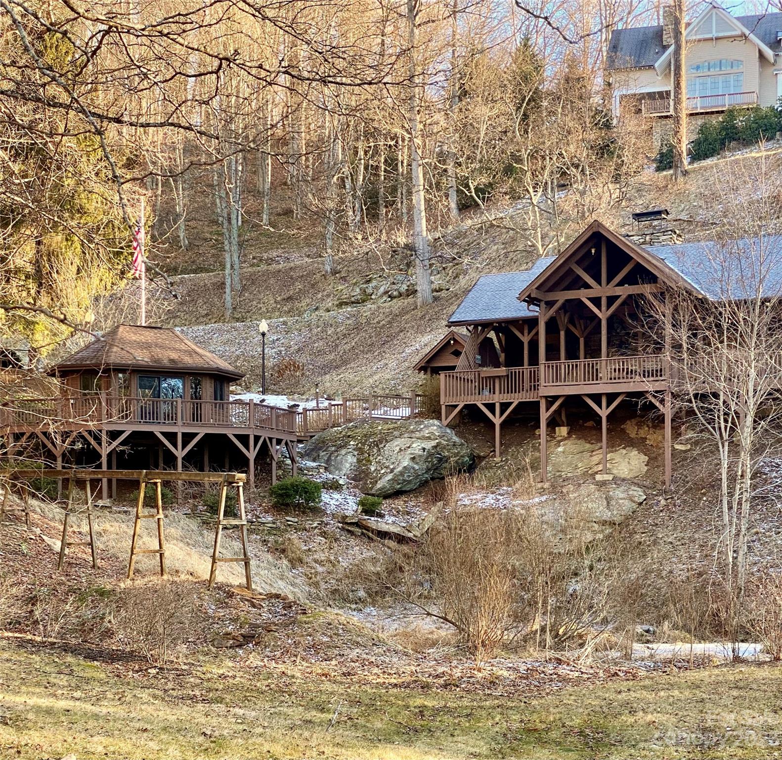 SMOKY MOUNTAIN SANCTUARY - Land