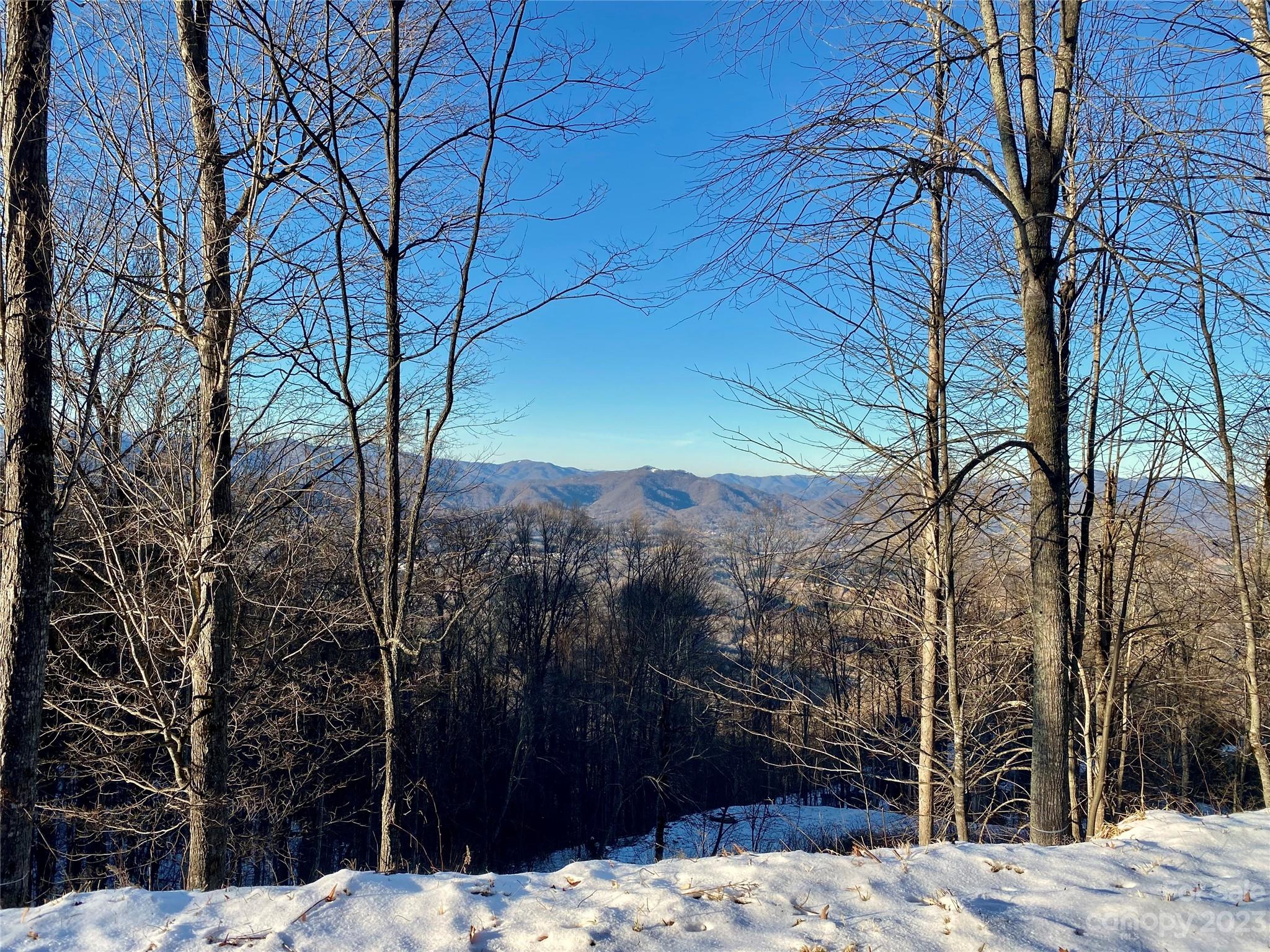 SMOKY MOUNTAIN SANCTUARY - Land
