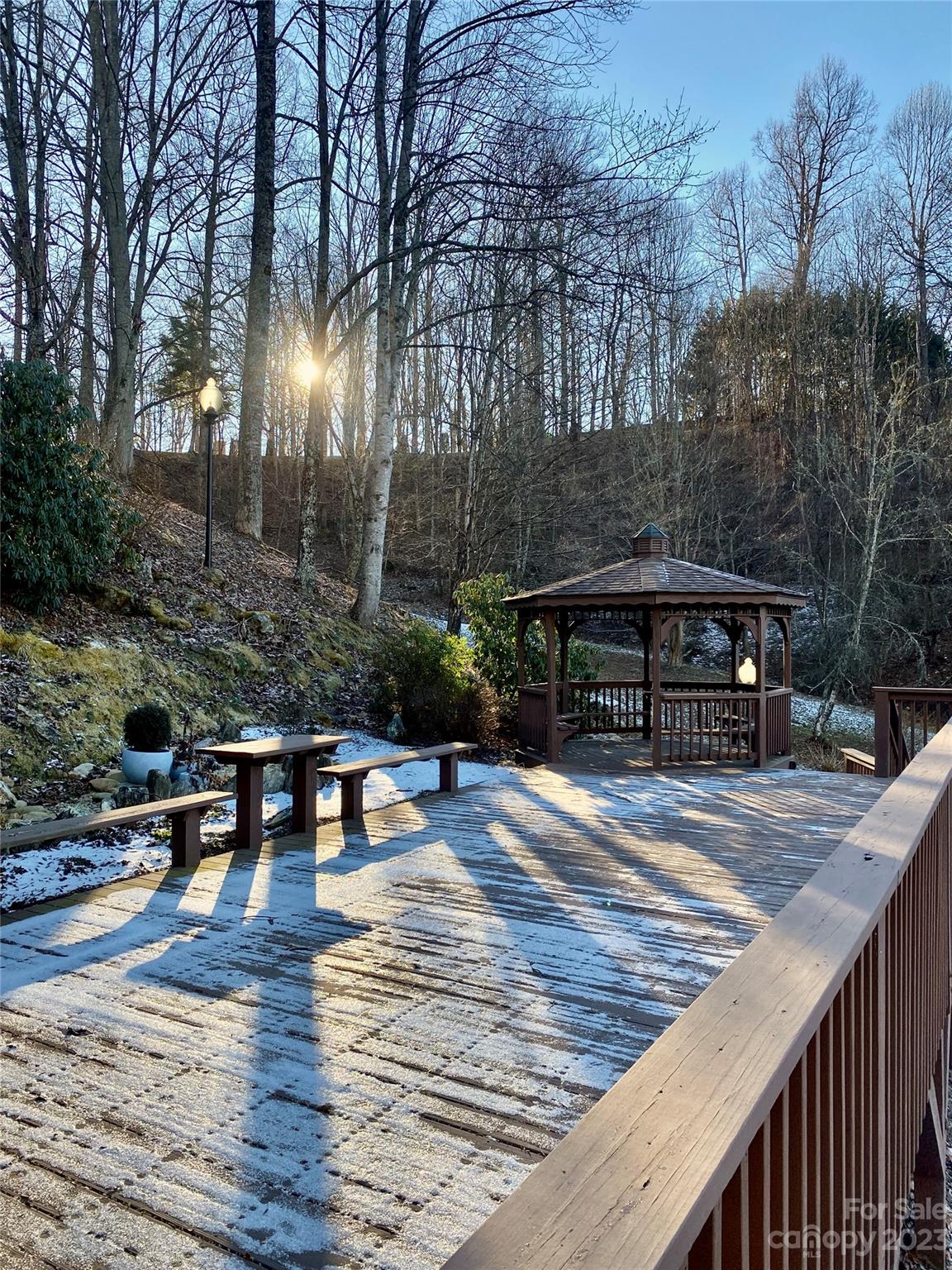 SMOKY MOUNTAIN SANCTUARY - Land