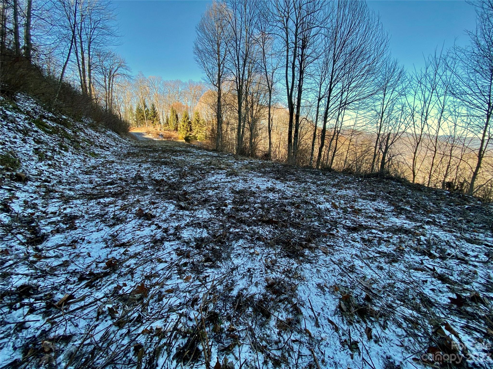 SMOKY MOUNTAIN SANCTUARY - Land