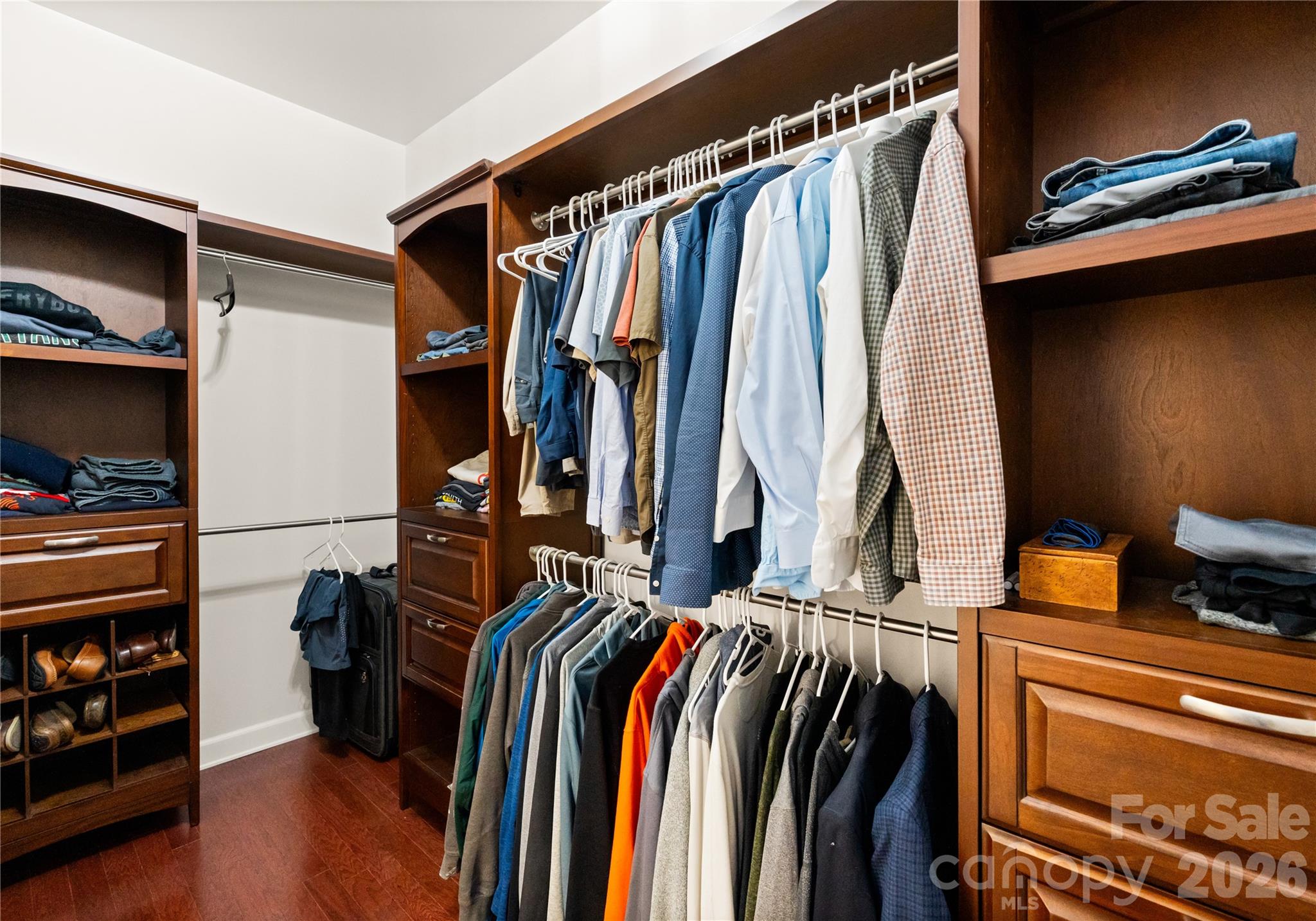 Lake Ridge - Residential