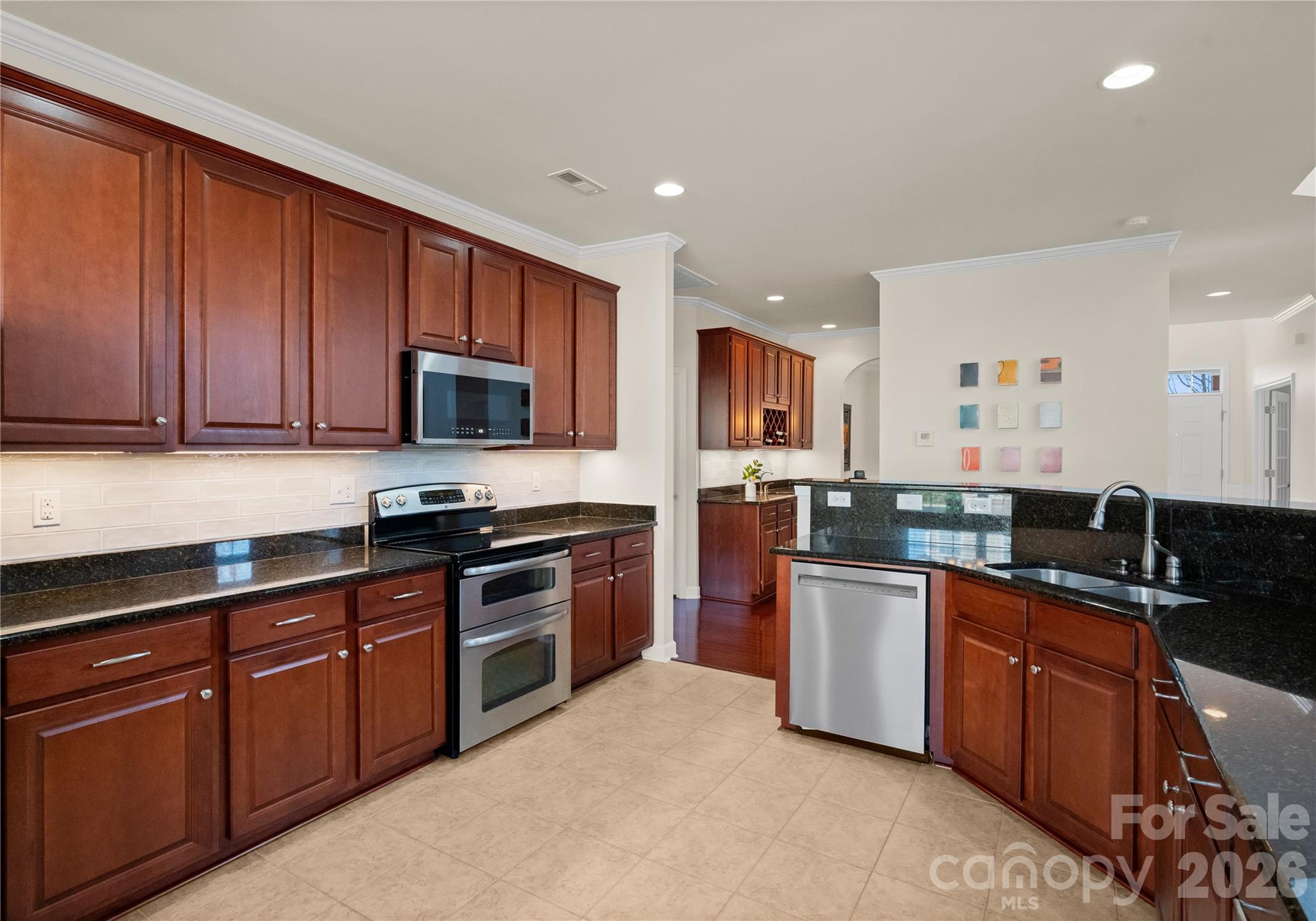 Lake Ridge - Residential