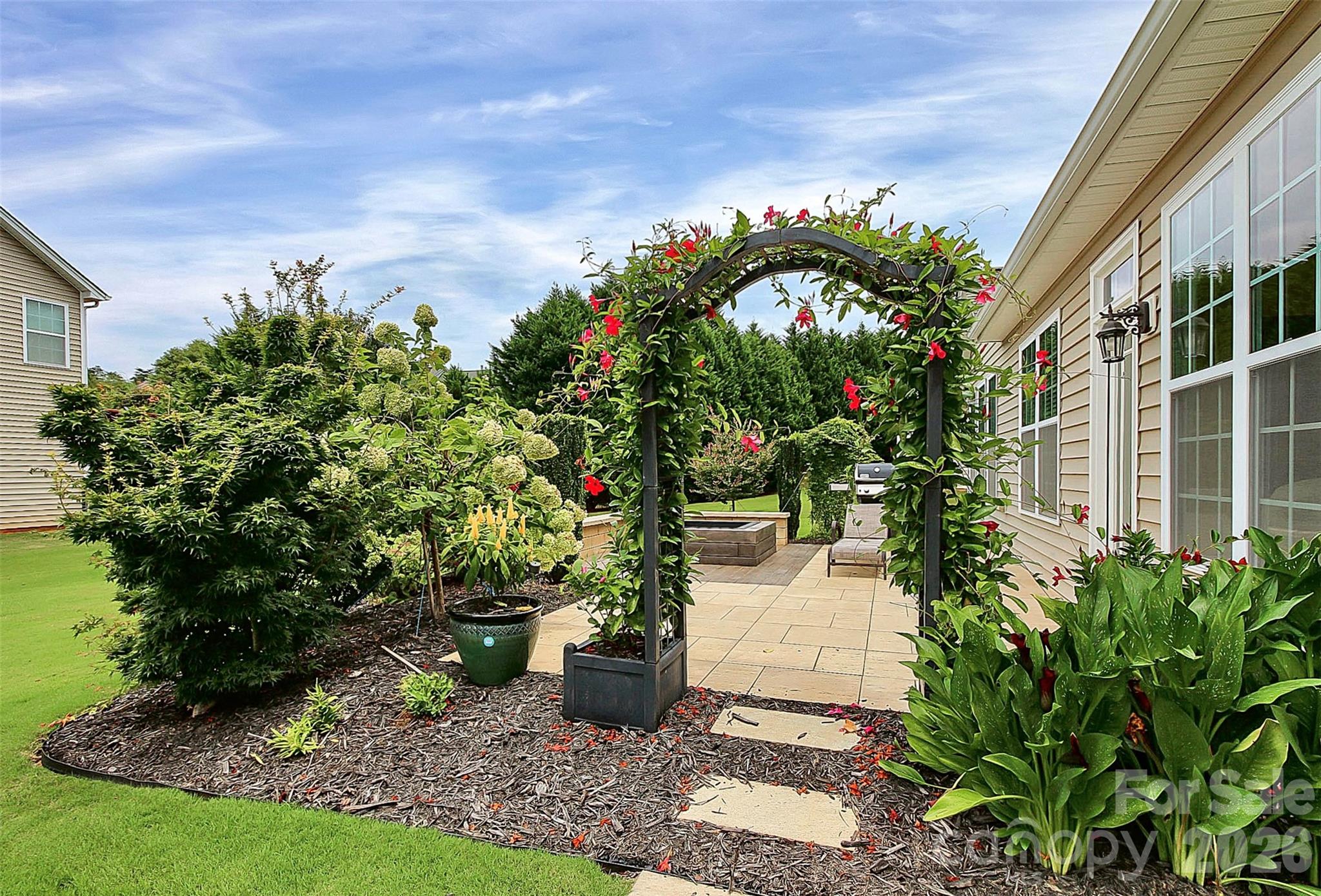 Lake Ridge - Residential