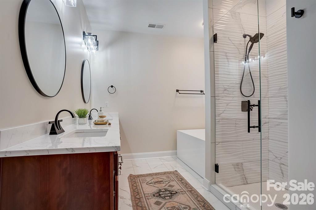 Lake Ridge - Residential