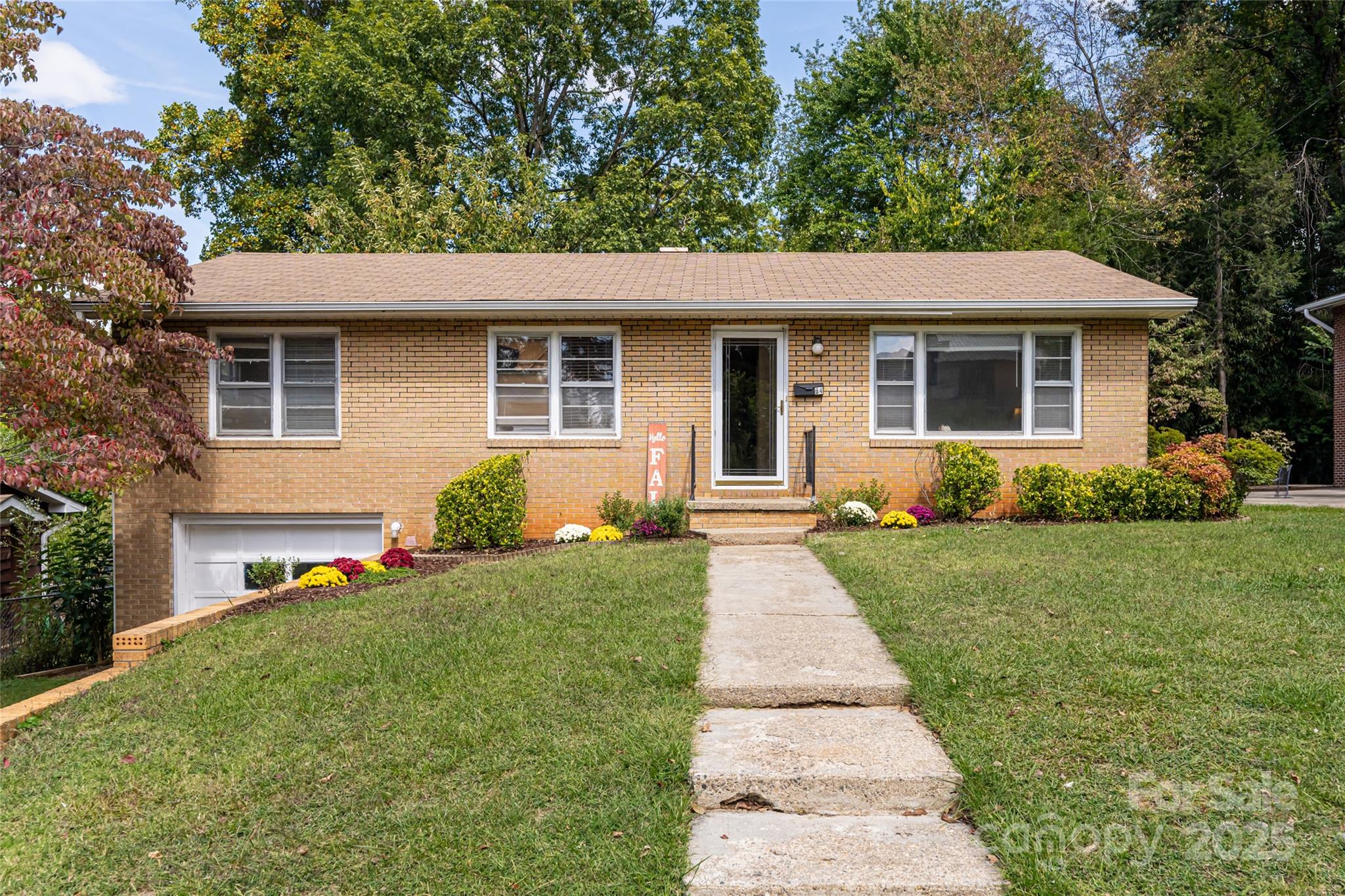 64 Marlowe Drive