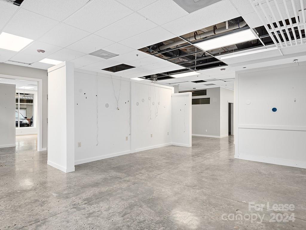 41 N Merrimon Avenue 101/103