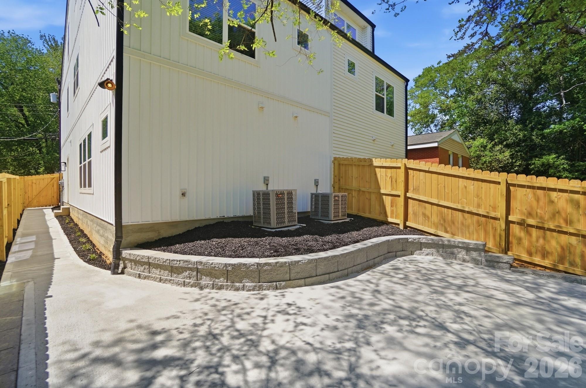 Lincoln Heights - Residential