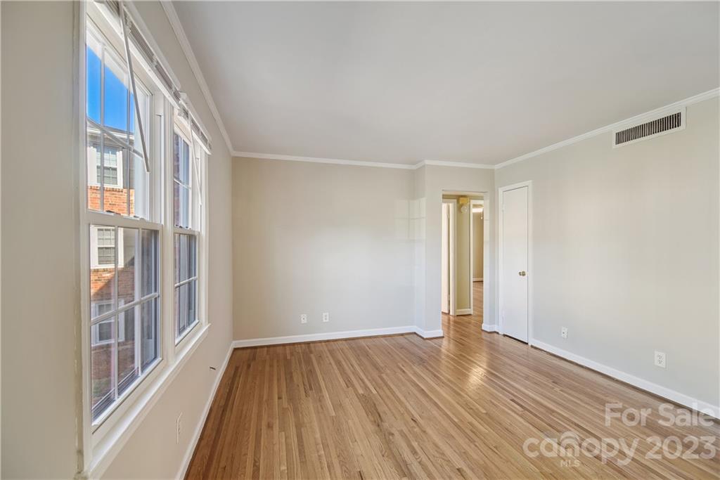 Mcalway Manor - Residential