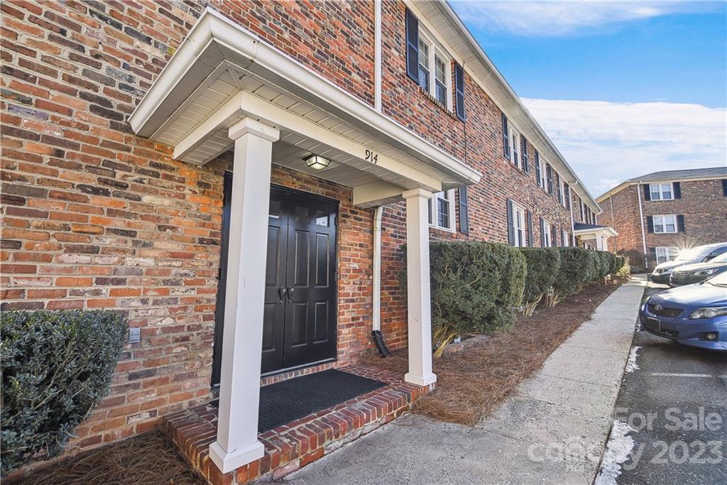 Mcalway Manor - Residential