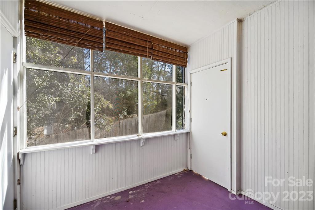 Mcalway Manor - Residential