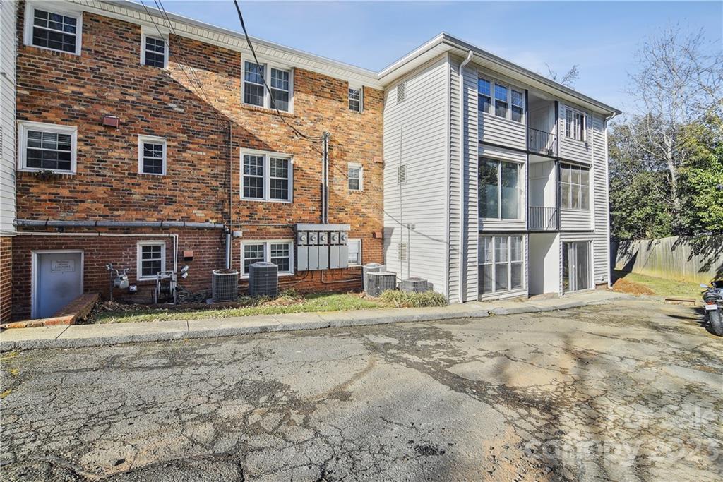 Mcalway Manor - Residential