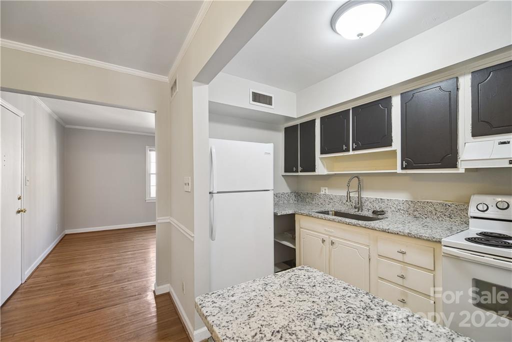 Mcalway Manor - Residential