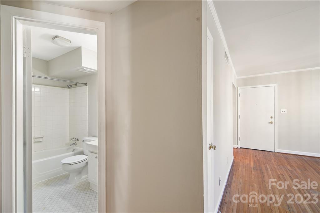 Mcalway Manor - Residential