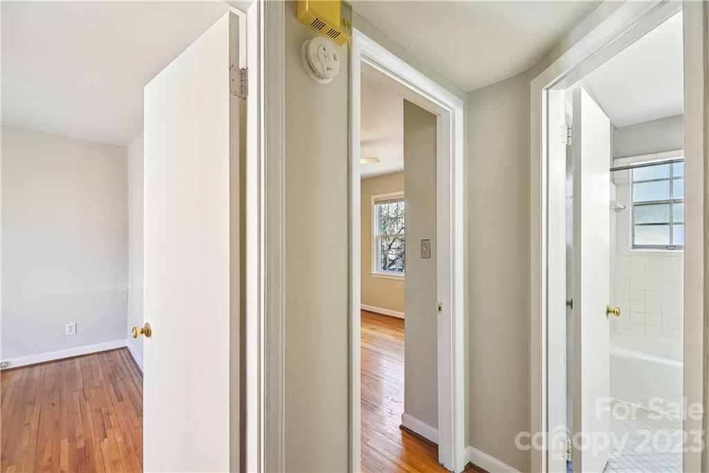 Mcalway Manor - Residential