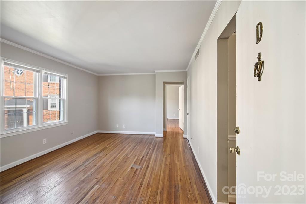Mcalway Manor - Residential