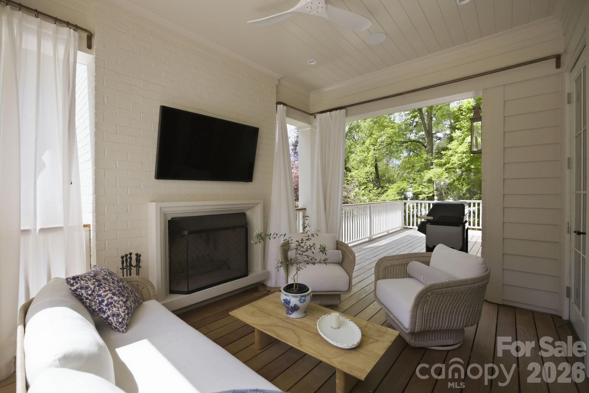 Myers Park - Residential