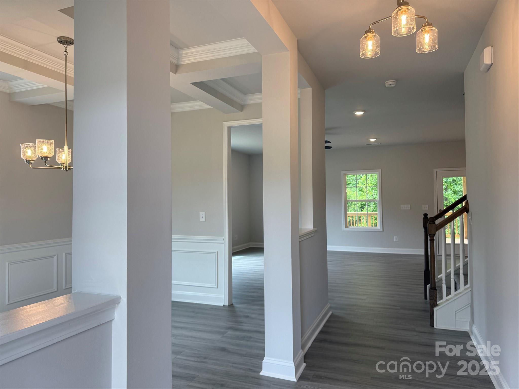 716 Inwood Hill Drive 10