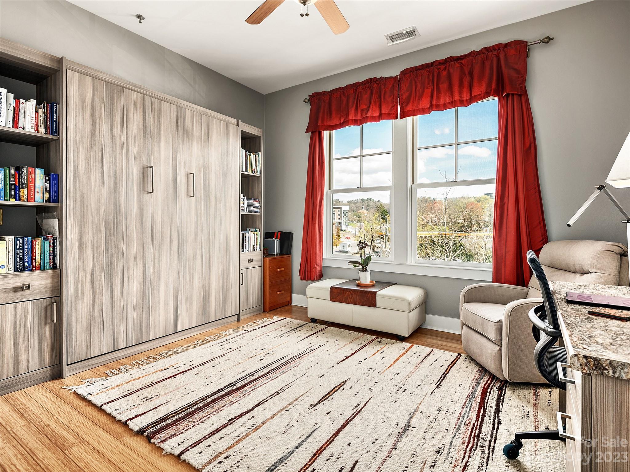 The Pioneer Building - Residential