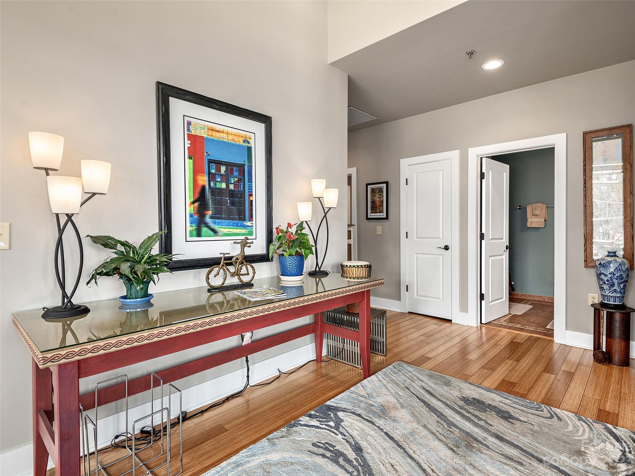 The Pioneer Building - Residential