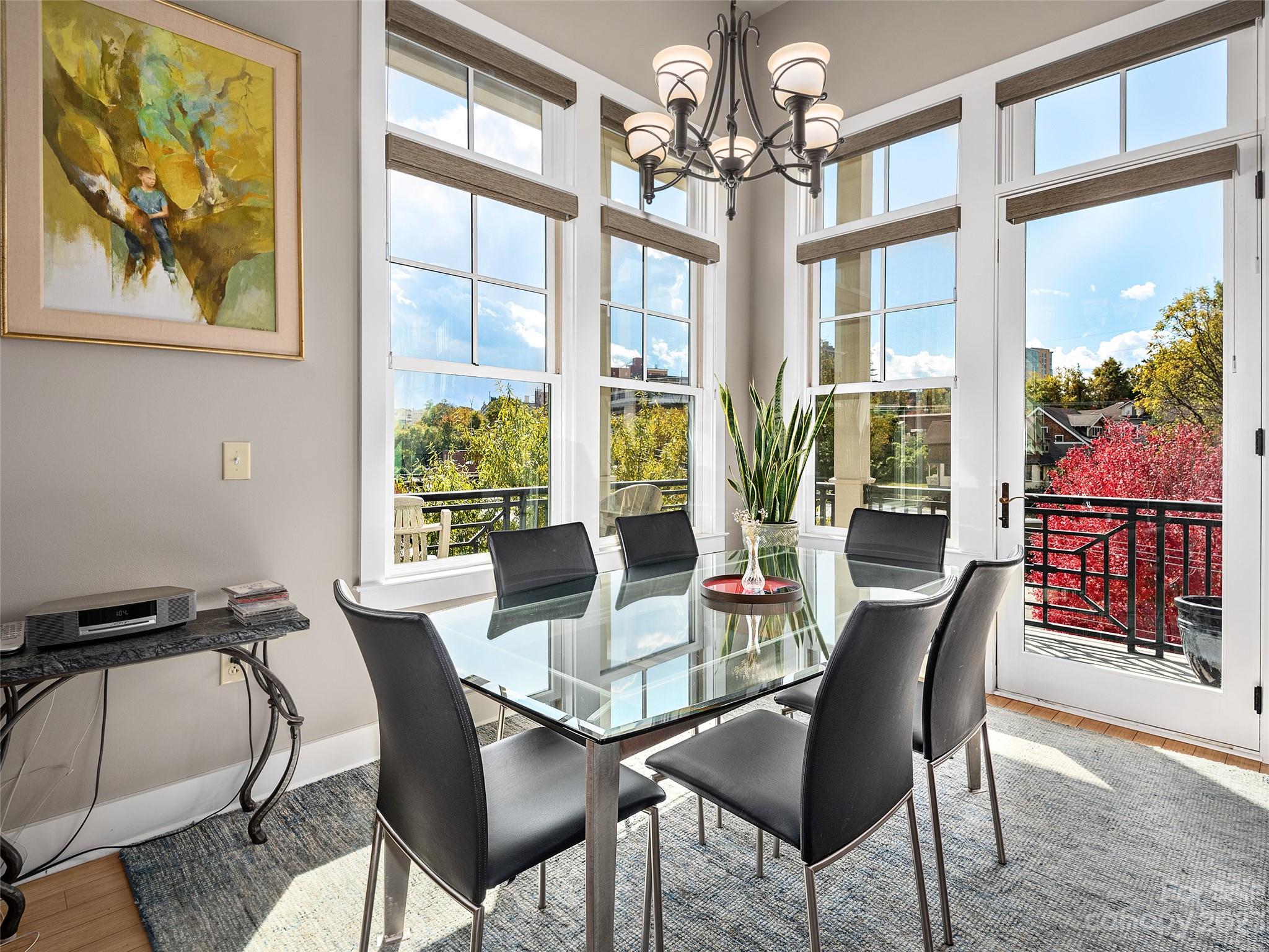 The Pioneer Building - Residential