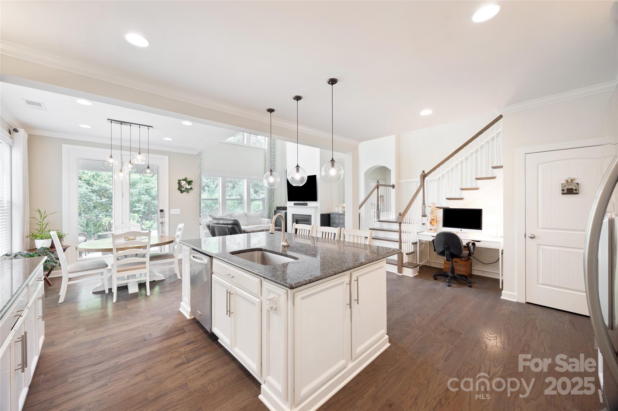 The Preserve At Riverchase - Residential