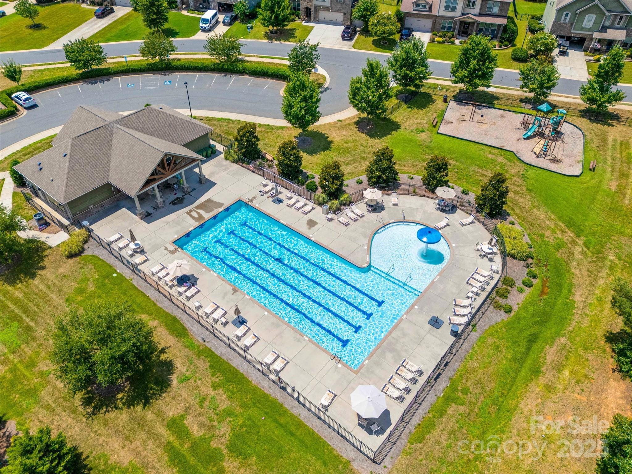 The Preserve At Riverchase - Residential