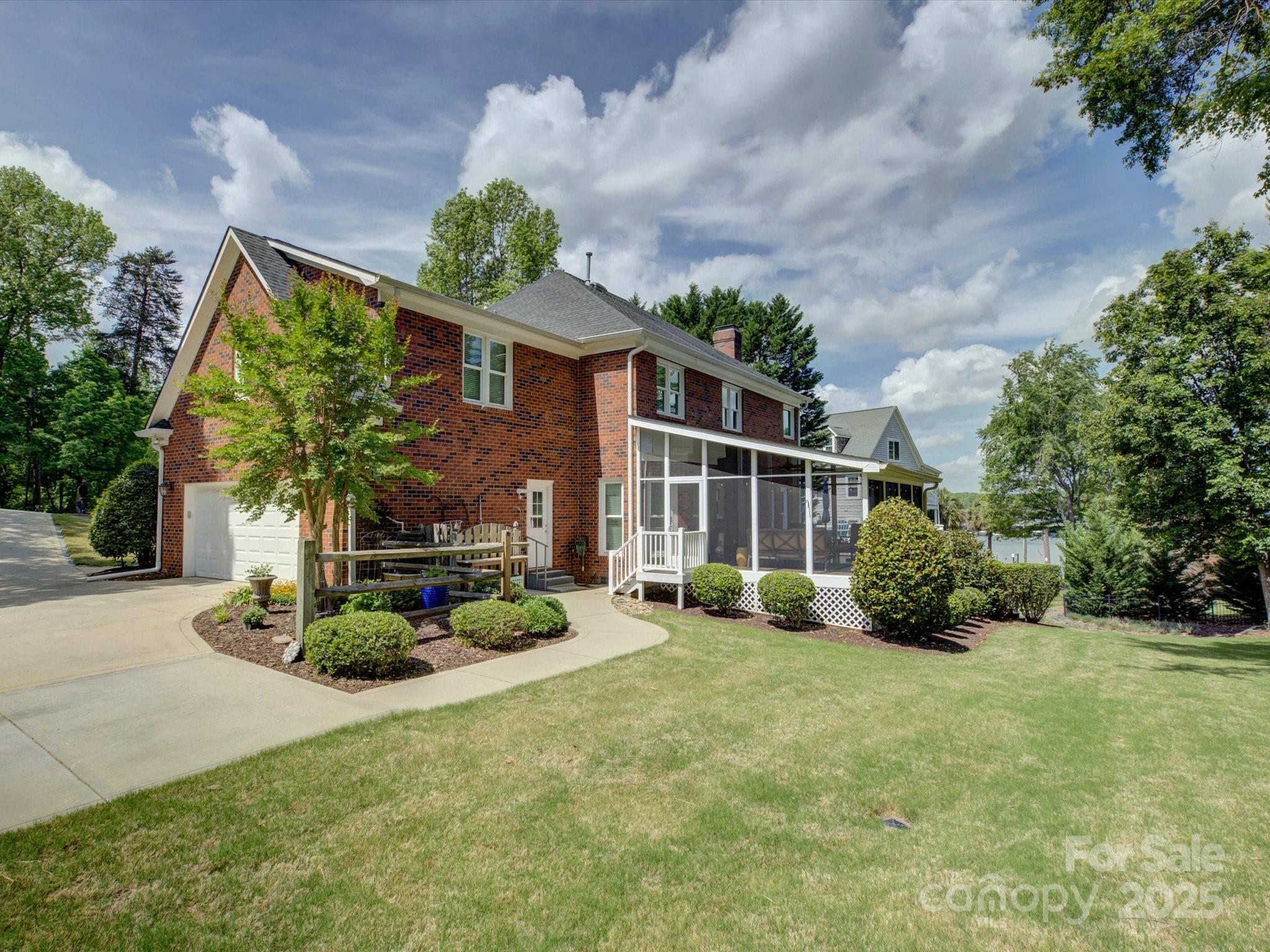 Riverpointe - Residential