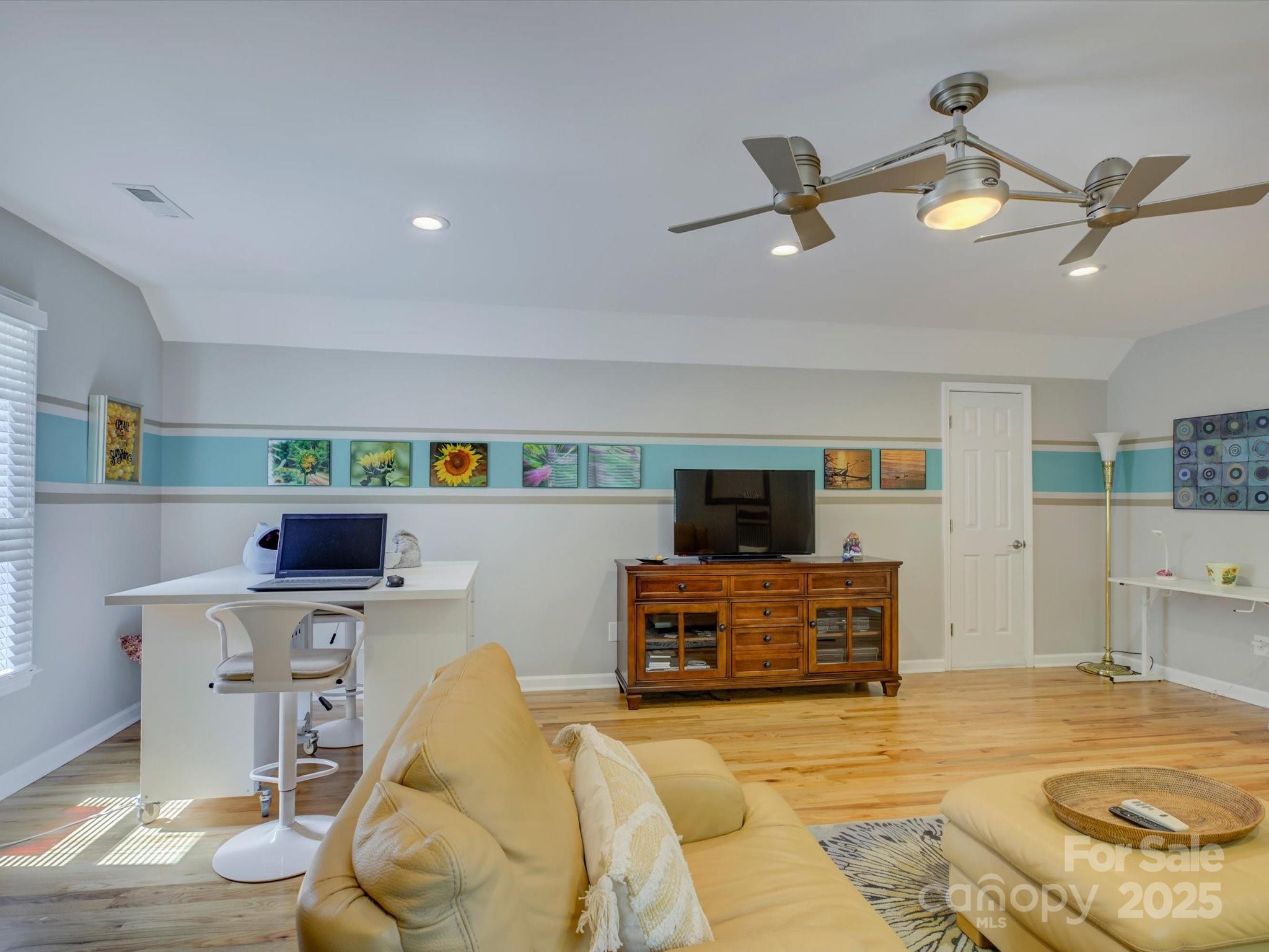 Riverpointe - Residential