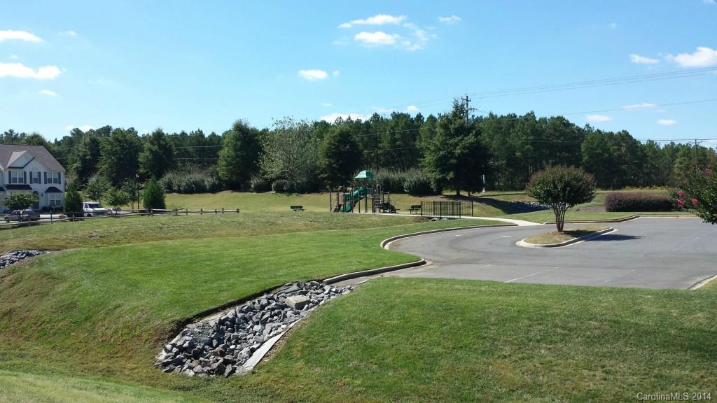 Autumn Cove at Lake Wylie - Residential